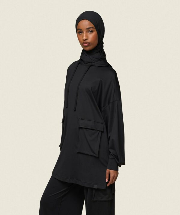 GS x Leana Deeb Oversized Hoodie Black - immagine 4